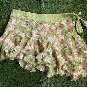 Abercrombie & Fitch floral mini skirt